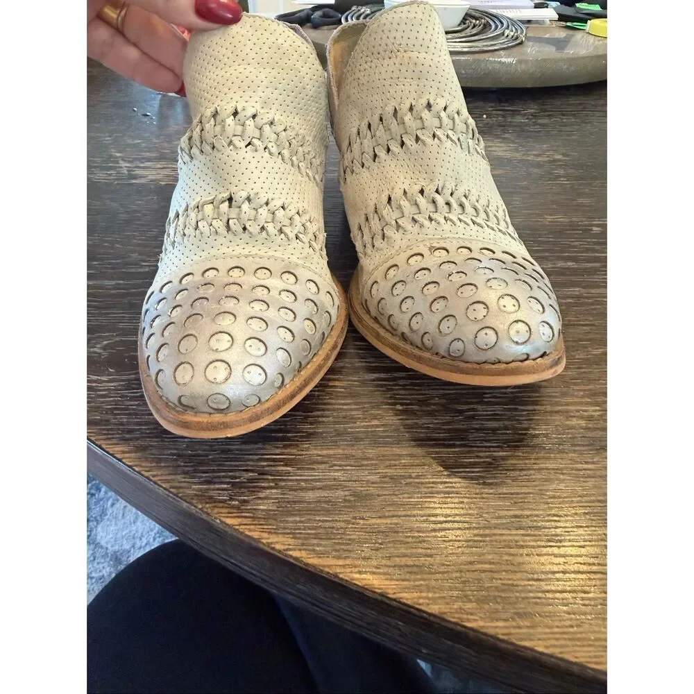 Rebel Cream & Silver Leather Low Festival Boho Ankle Booties sz 6 - Picture 3 of 6